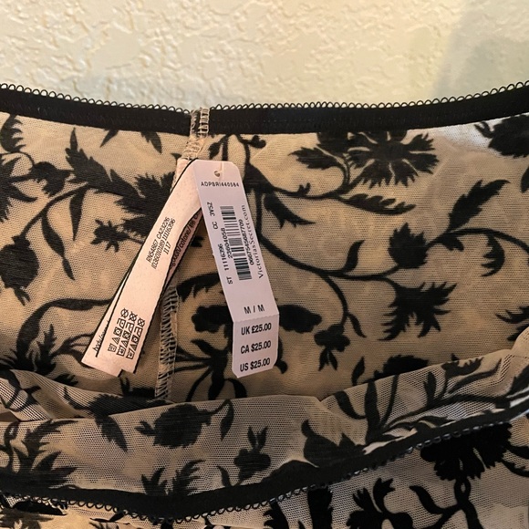 Victoria’s Secret 4 velvet flocked mesh boy short panties. NWT - Picture 2 of 9